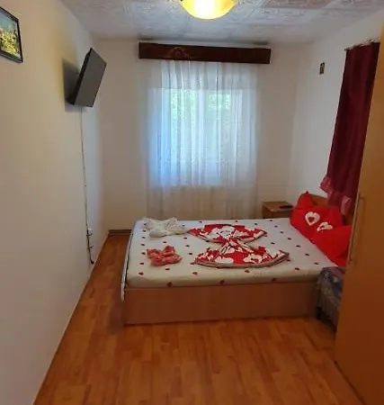 Casa Cinderella בית הארחה *